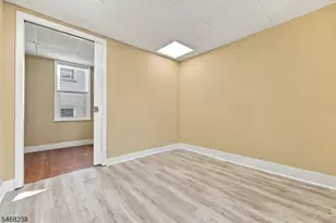 31 Walnut St, Bloomfield, NJ 07003 - Photo 18