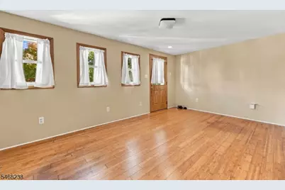 31 Walnut St, Bloomfield, NJ 07003 - Photo 28