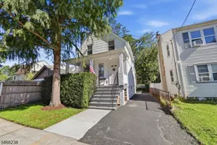 31 Walnut St, Bloomfield, NJ 07003 - Photo 2