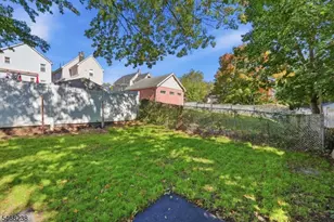 31 Walnut St, Bloomfield, NJ 07003 - Photo 36