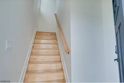 18 Regent St, North Plainfield, NJ 07060 - Photo 4