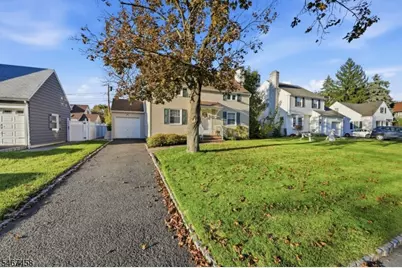 1841 Quaker Way, Union Township, NJ 07083 - Photo 2