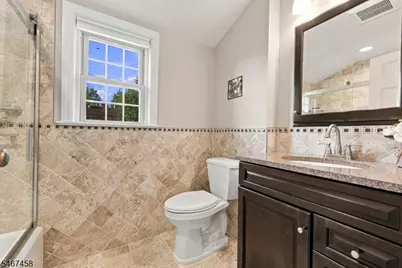 1841 Quaker Way, Union Township, NJ 07083 - Photo 20