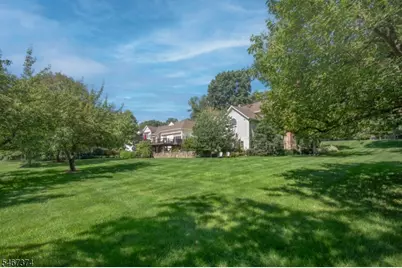 19-1 Heritage Ct, Bernardsville, NJ 07924 - Photo 42