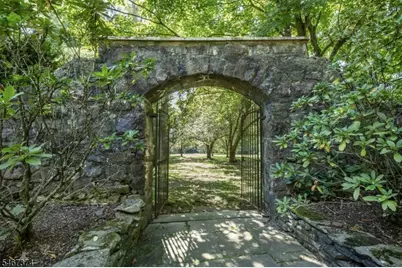 19-1 Heritage Ct, Bernardsville, NJ 07924 - Photo 44