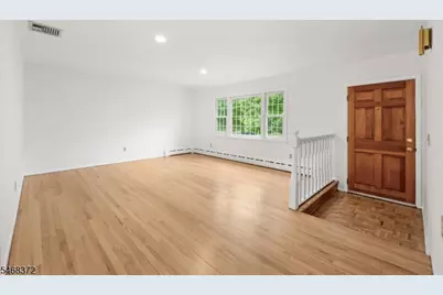 9 Fieldhedge Dr, Hillsborough Township, NJ 08844 - Photo 4