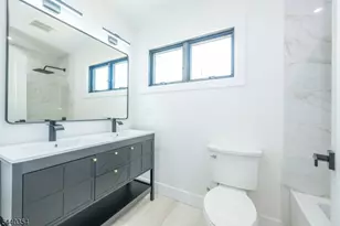 363 Park St, Hackensack, NJ 07601 - Photo 30