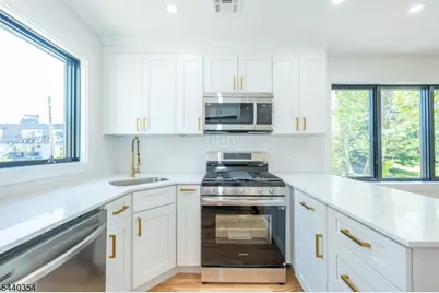 363 Park St, Hackensack, NJ 07601 - Photo 24
