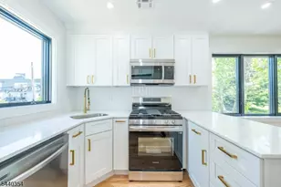 363 Park St, Hackensack, NJ 07601 - Photo 24