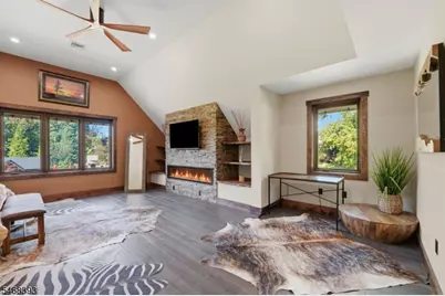 87 Jackson Ave, Wayne, NJ 07470 - Photo 16
