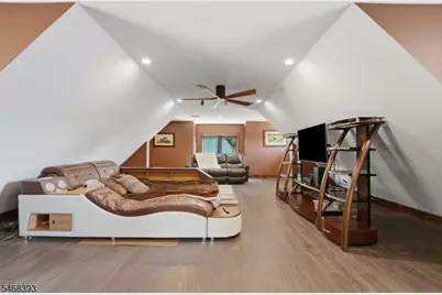 87 Jackson Ave, Wayne, NJ 07470 - Photo 24