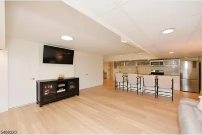1 Byrne Ln #11, Tenafly, NJ 07670 - Photo 6