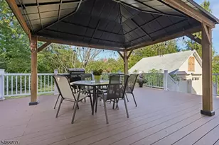 47 Freeman Pl, Nutley, NJ 07110 - Photo 30