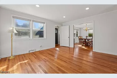 47 Freeman Pl, Nutley, NJ 07110 - Photo 6
