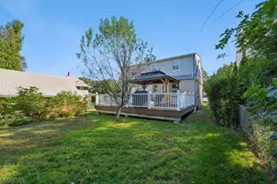 47 Freeman Pl, Nutley, NJ 07110 - Photo 34