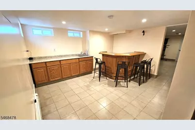 647 E 28th St, Paterson, NJ 07504 - Photo 14