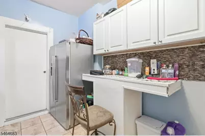 337 Summer Ave #3, Newark, NJ 07104 - Photo 2