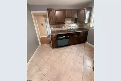 290 Hickory St #2, Kearny, NJ 07032 - Photo 16