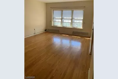 180 High St #4, Nutley, NJ 07110 - Photo 2
