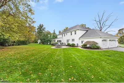 9 Trimingham Ct, Mendham Township, NJ 07945 - Photo 4