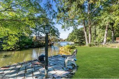 8 Lakeview Ct, Jefferson Township, NJ 07438 - Photo 36