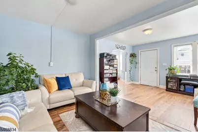 836 Summit St, Linden, NJ 07036 - Photo 4