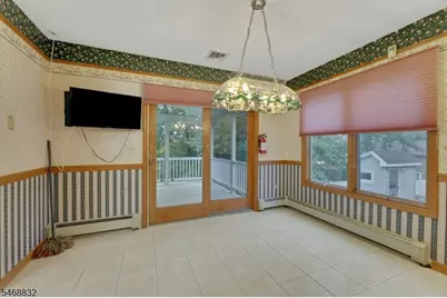 32 Clinton Ln, Wayne, NJ 07470 - Photo 18