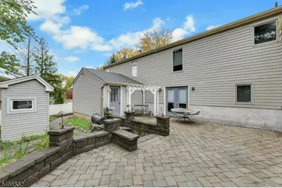 32 Clinton Ln, Wayne, NJ 07470 - Photo 16