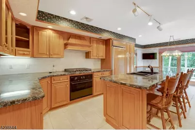32 Clinton Ln, Wayne, NJ 07470 - Photo 10