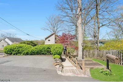 95 Wildwood Rd, Jefferson Township, NJ 07438 - Photo 34