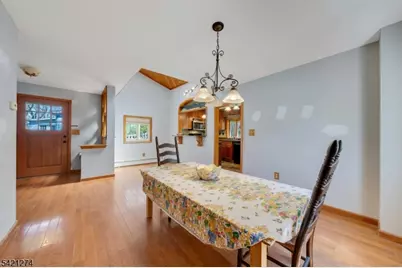 95 Wildwood Rd, Jefferson Township, NJ 07438 - Photo 12