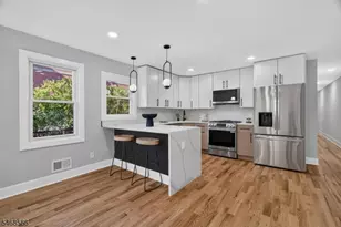 37 Washington St, Montclair, NJ 07042 - Photo 6