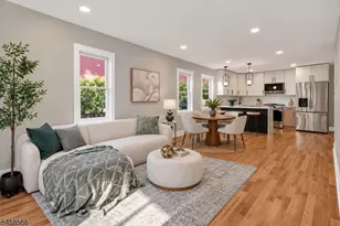 37 Washington St, Montclair, NJ 07042 - Photo 4