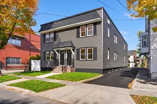 37 Washington St, Montclair, NJ 07042 - Photo 2