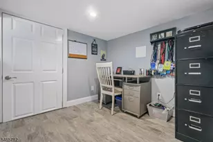 137 Ravine Ave, West Caldwell, NJ 07006 - Photo 28