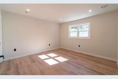 102 Brooklyn Mountain Rd, Hopatcong, NJ 07843 - Photo 14
