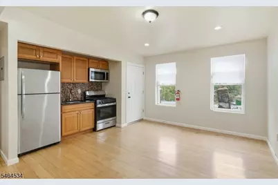 145 Summer Ave, Newark, NJ 07104 - Photo 12