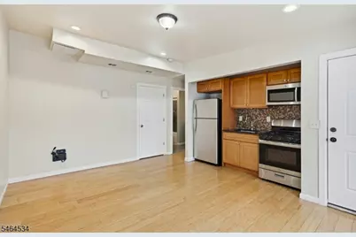 145 Summer Ave, Newark, NJ 07104 - Photo 14