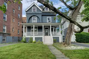 65 Glenwood Ave, East Orange, NJ 07017 - Photo 2