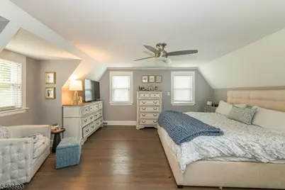 37 Wayland Dr, Verona, NJ 07044 - Photo 30