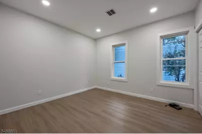 82 Watchung Ave, West Orange Township, NJ 07052 - Photo 16