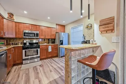 700 Schuyler Ave #D24, Kearny, NJ 07032 - Photo 6