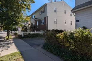 514 Monroe St, Orange, NJ 07050 - Photo 2