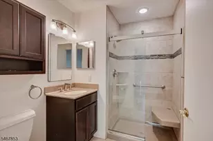 71 Rachel Ct, Franklin Township, NJ 08823 - Photo 18
