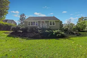 33 Abbott Rd, Montville Township, NJ 07082 - Photo 2