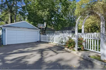 148 Oakview Ave, Maplewood, NJ 07040 - Photo 42