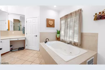 4 Ottawa Ln, Andover Township, NJ 07860 - Photo 10