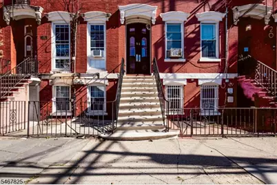 22 Storms Ave, Jersey City, NJ 07306 - Photo 4