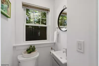 20 Braemore Rd, Montclair, NJ 07043 - Photo 12