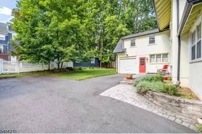 20 Braemore Rd, Montclair, NJ 07043 - Photo 26